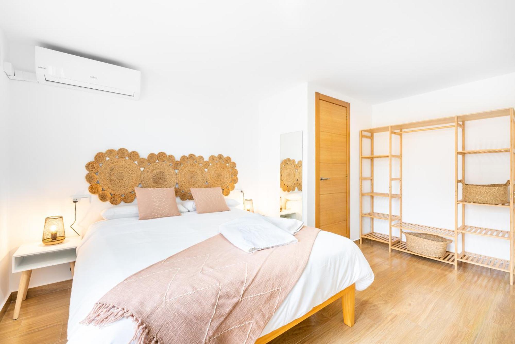 Wintowinrentals Huelin Con Terraza Chill Out Vakantiehuis *