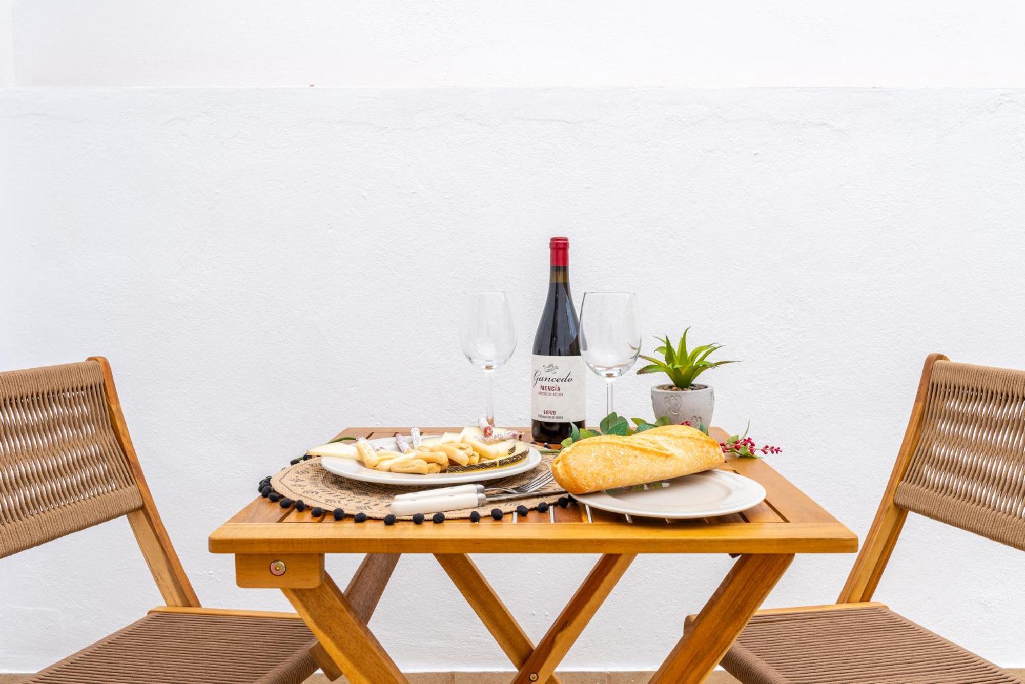 Vakantiehuis Wintowinrentals Huelin Con Terraza Chill Out