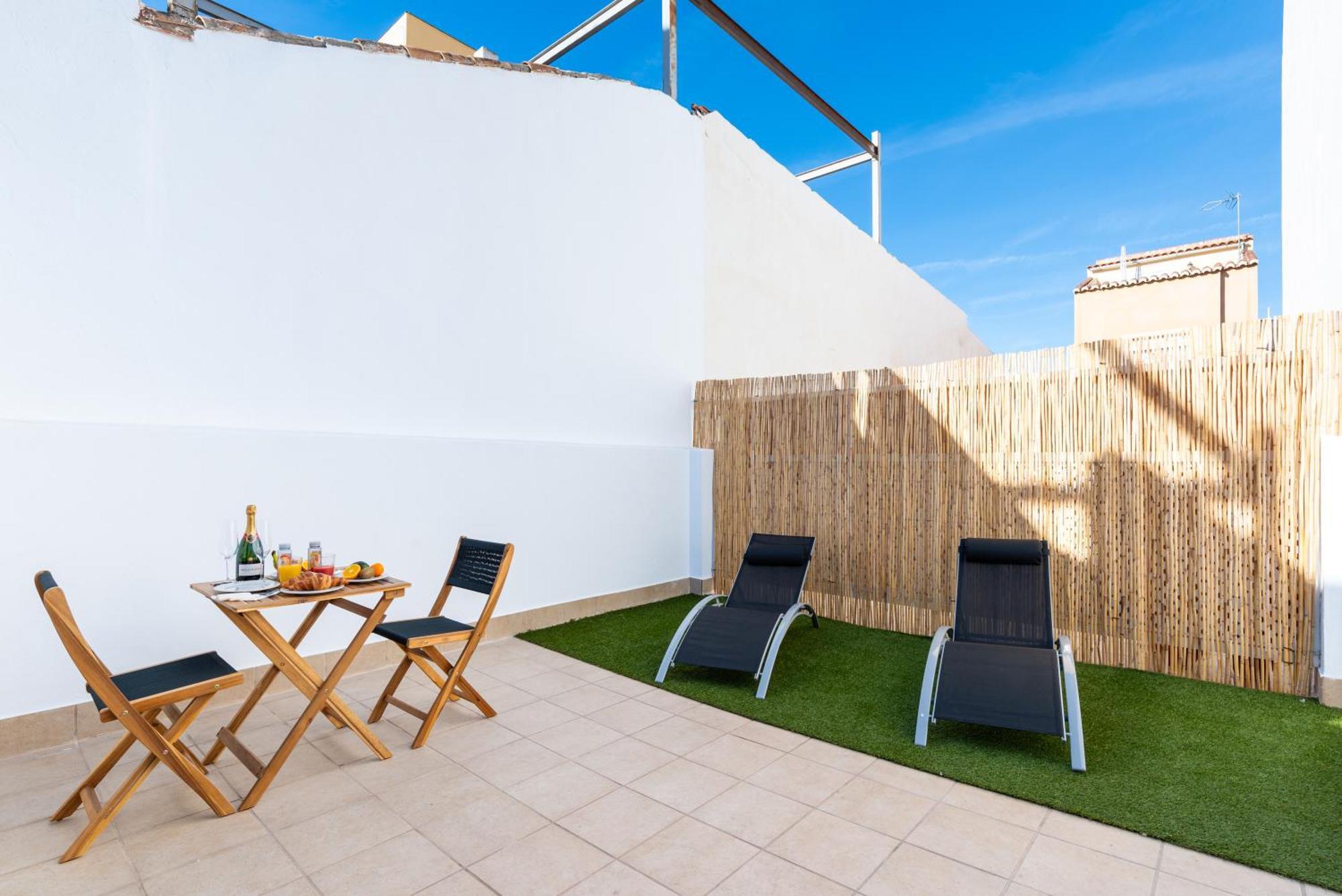 Wintowinrentals Huelin Con Terraza Chill Out Vakantiehuis