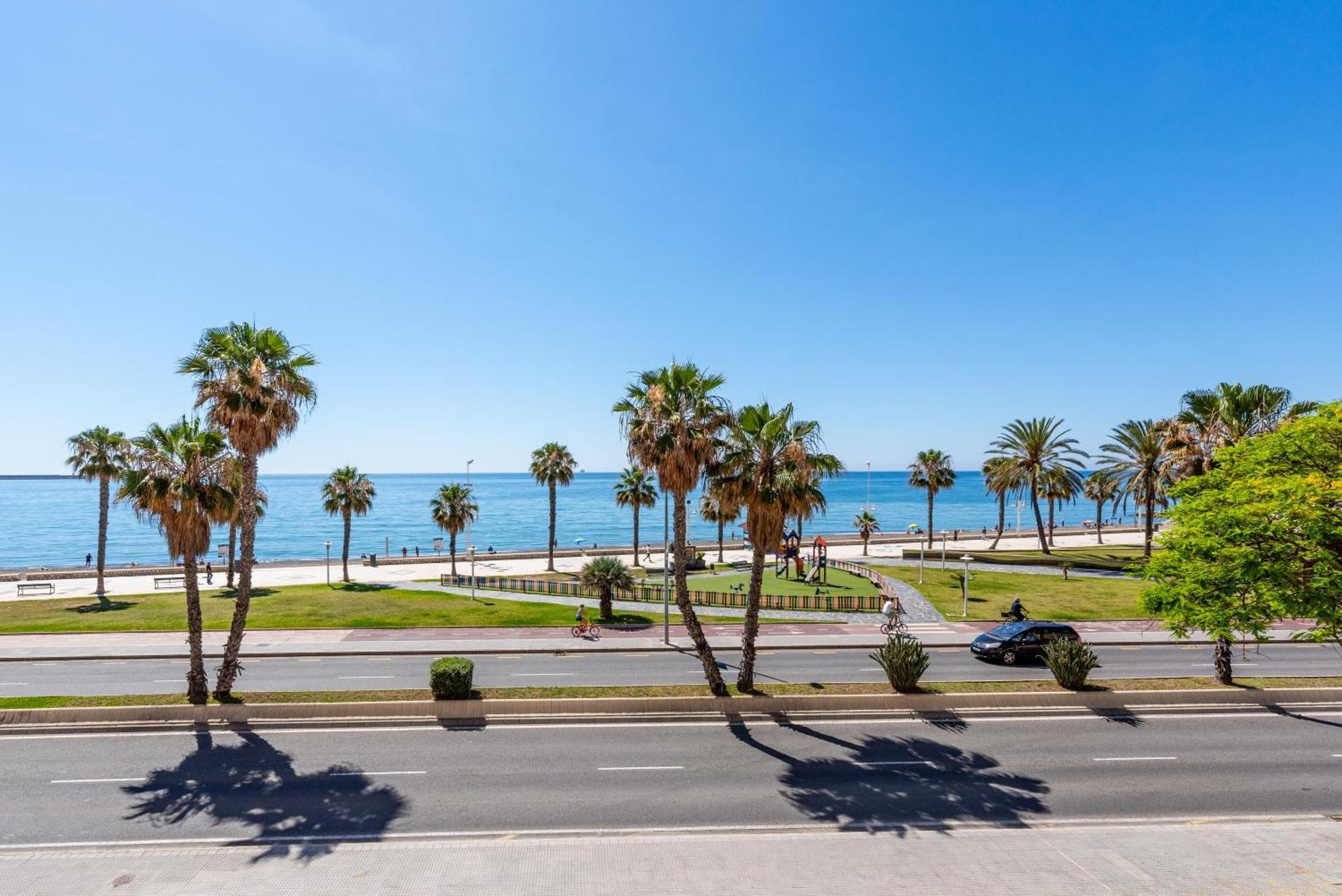 Wintowinrentals Huelin Con Terraza Chill Out Vakantiehuis Málaga